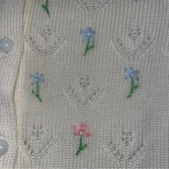 VINTAGE GIRLS LARGE 6X CARDIGAN BUTTON SWEATER - Picture 3 of 10